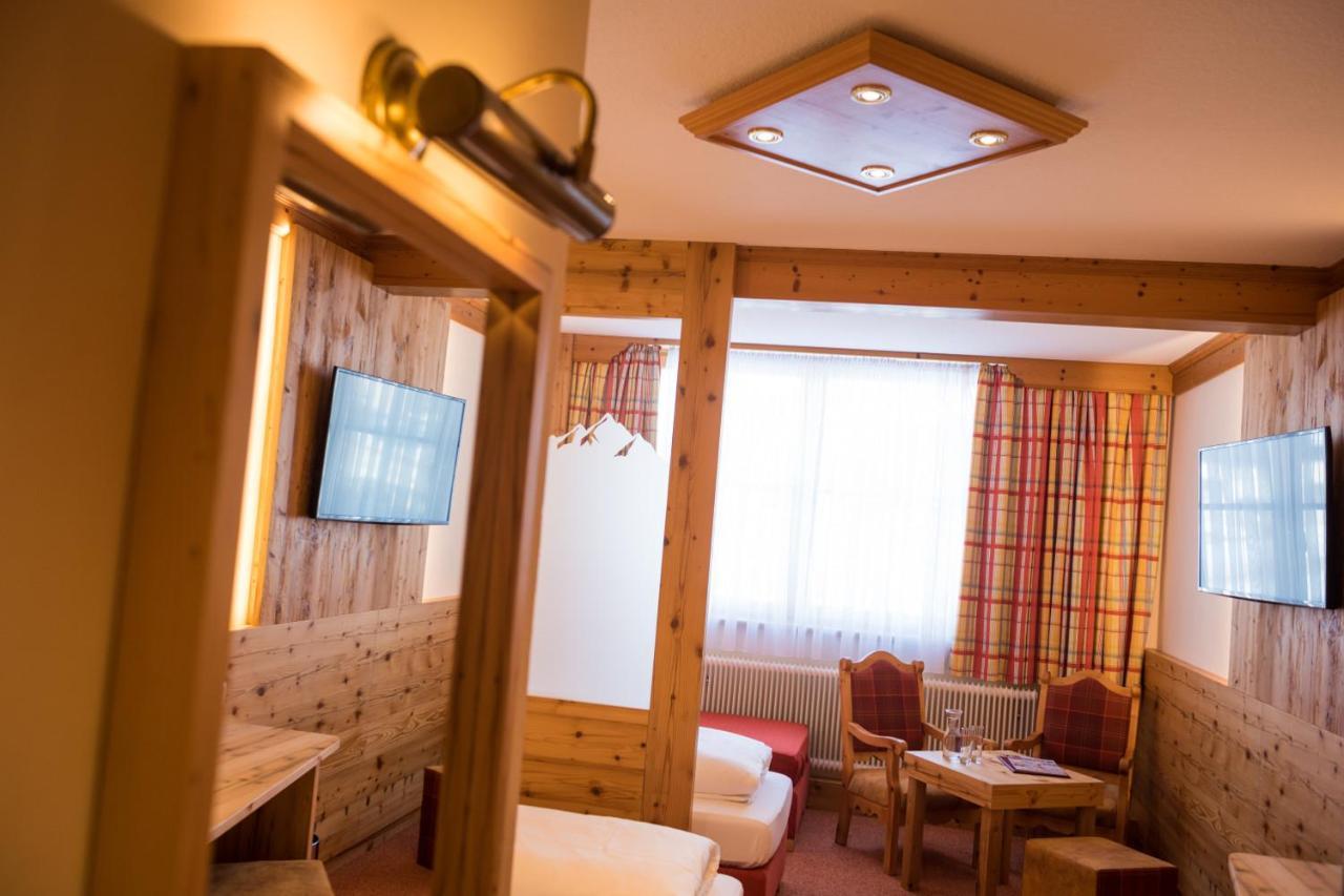 Hotel Garni Haus Tyrol Obertauern Exterior photo
